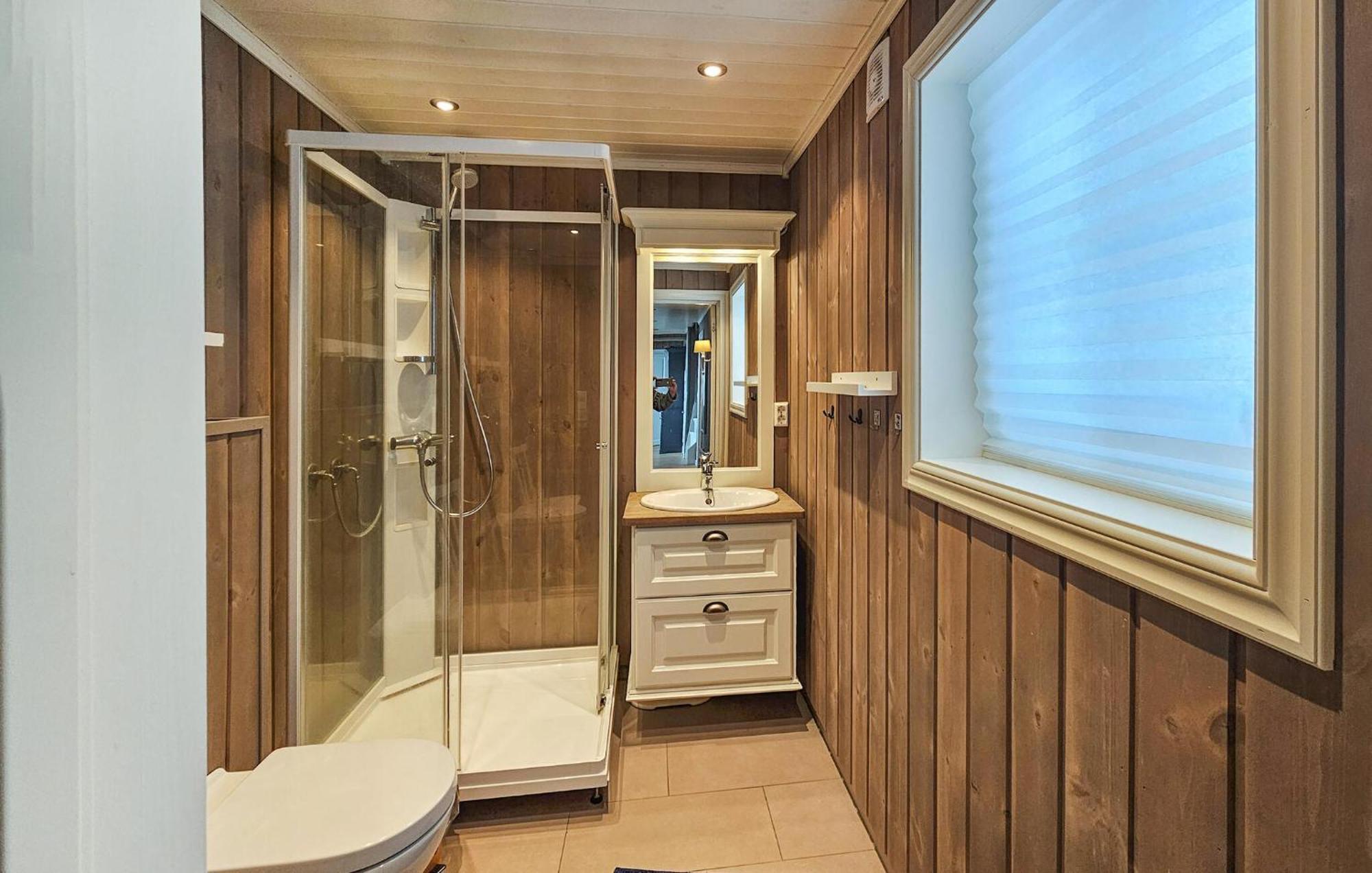 5 Bedroom Amazing Home In Rauland Exterior photo